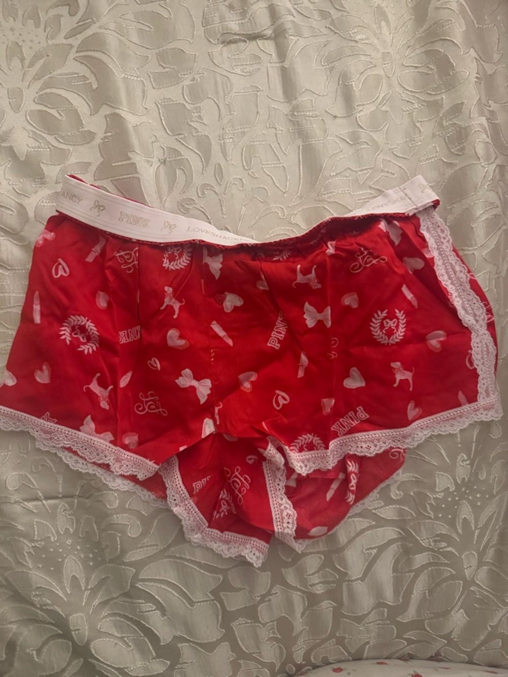 LoveShackFancy Red Heart-Print Sleep Shorts